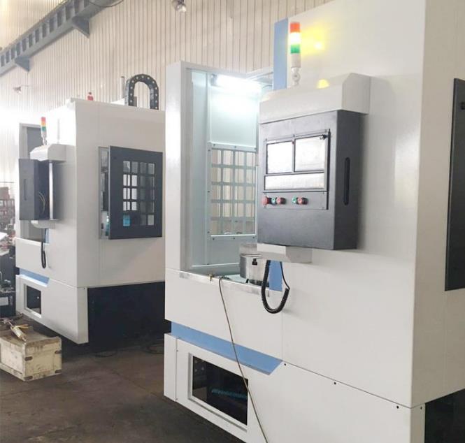 汽車輪轂專用數(shù)控立車